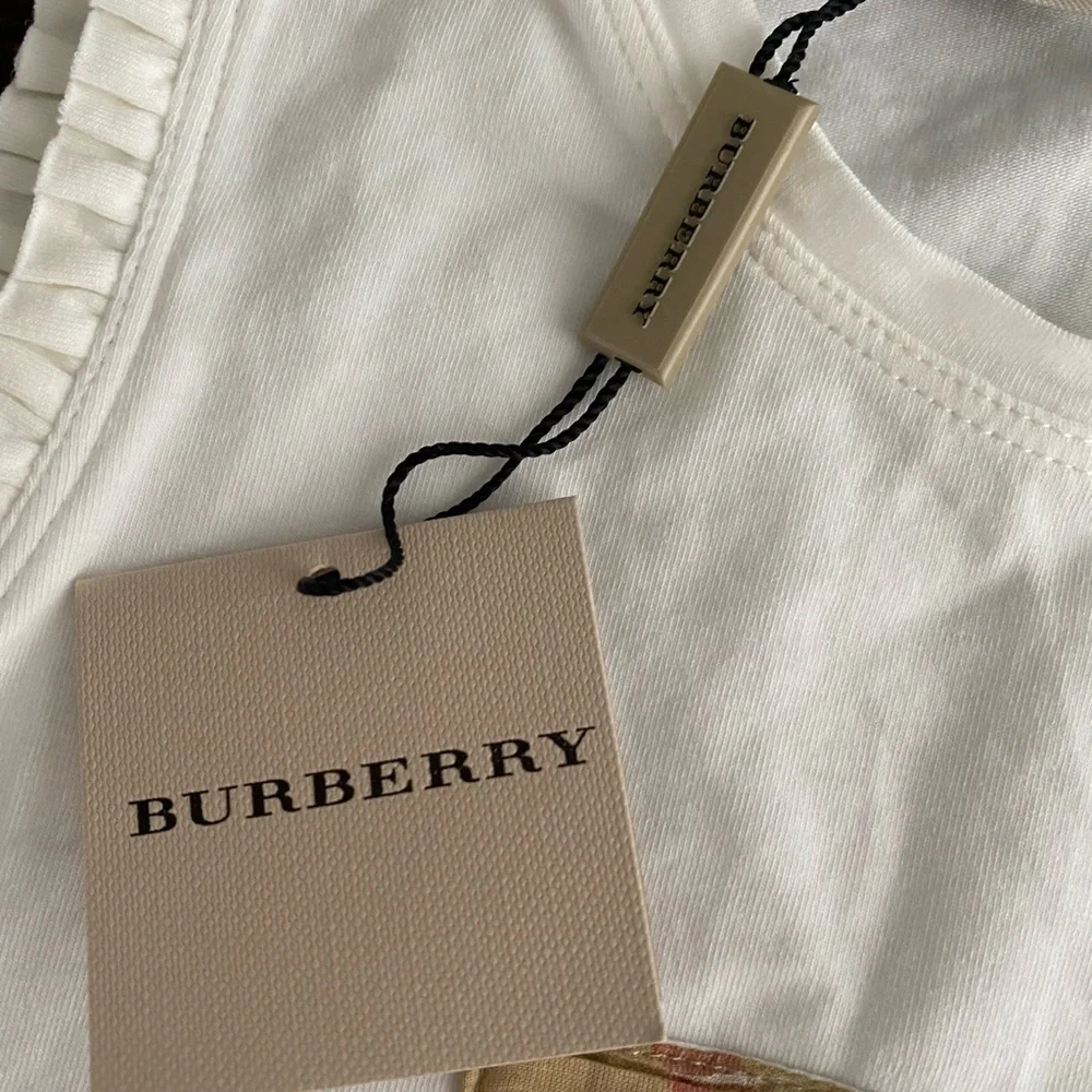 Burberry kids tank tops size 10Y